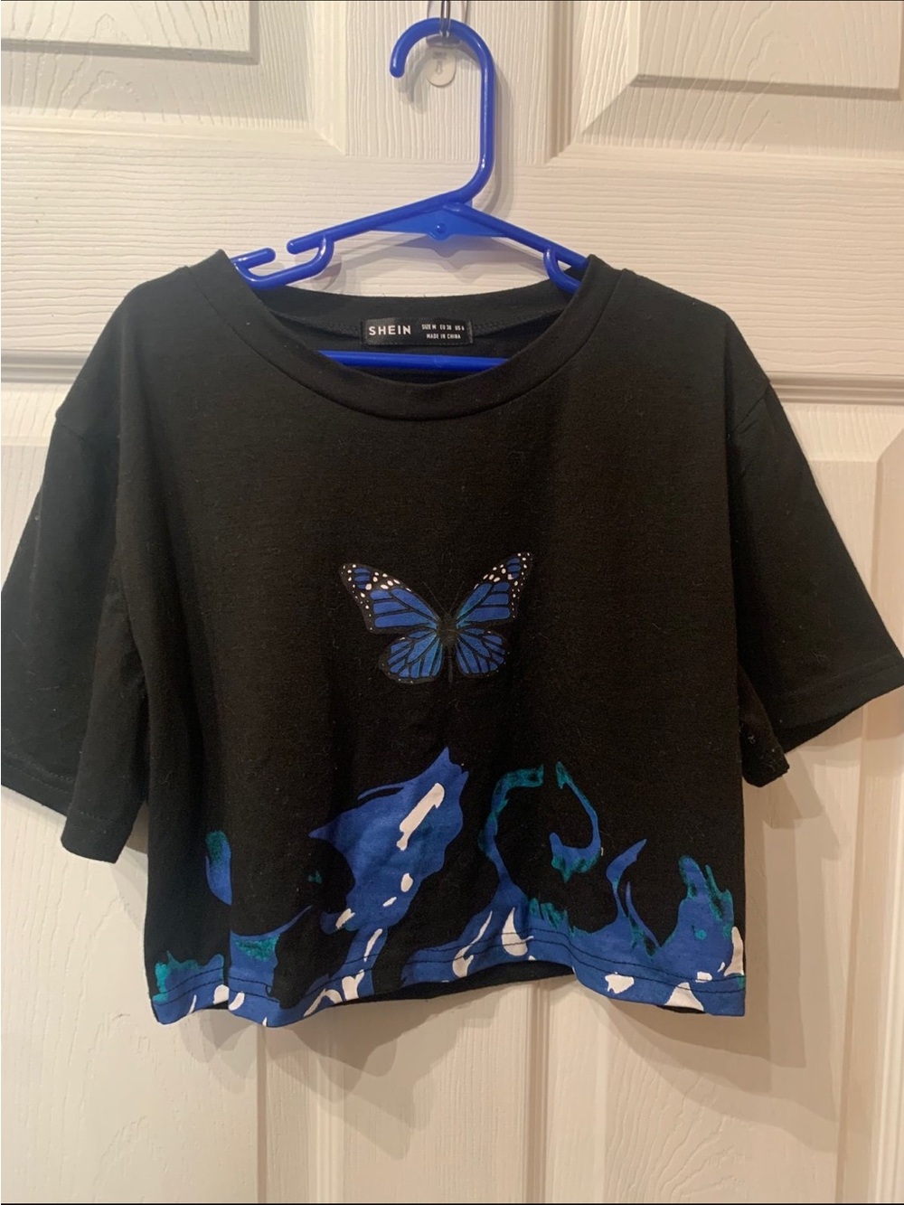 SHEIN Black Cropped Tee with Blue Butterfly & Blue Wave Accent